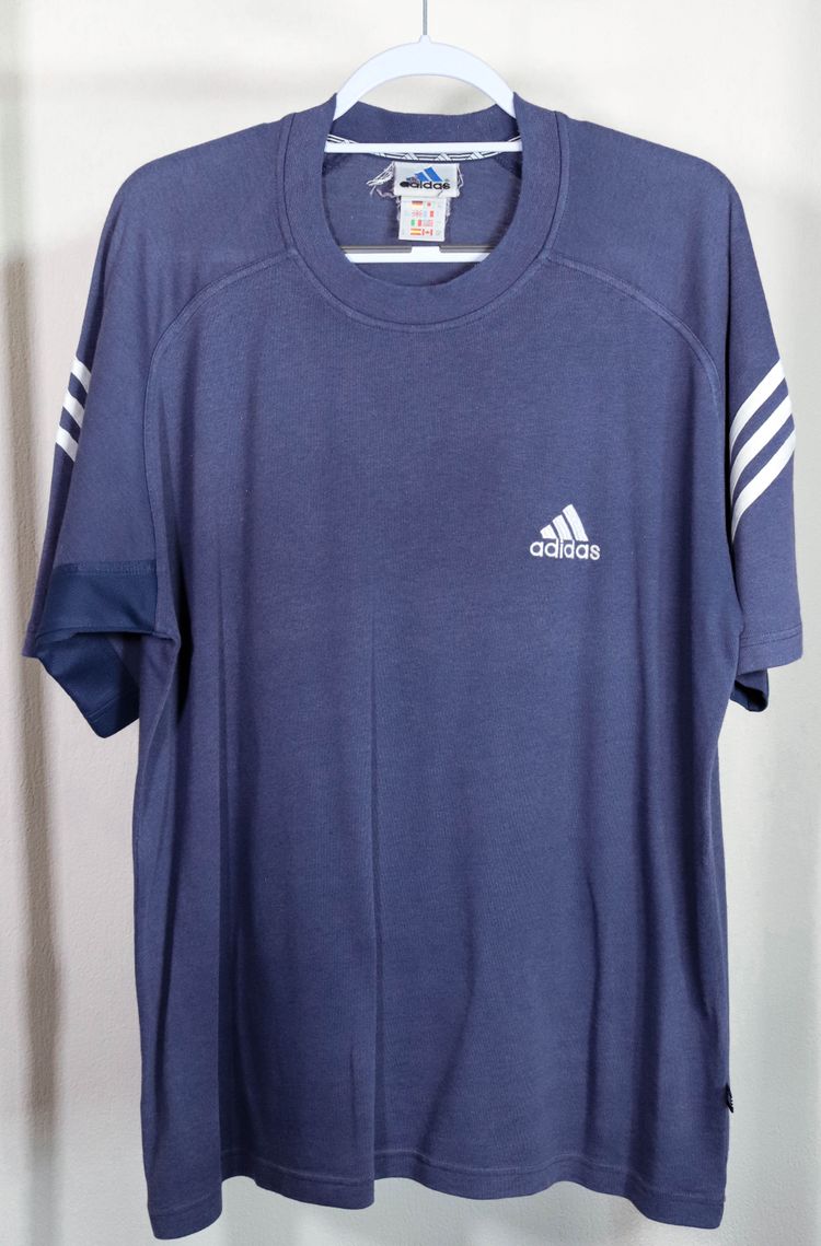 Adidas Men's L Vintage Adidas Oversized T-shirt - Grade B product image